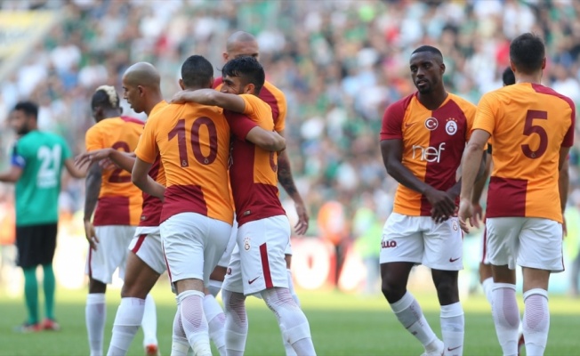 Galatasaray hazırlık maçında Sakaryaspor'u mağlup etti