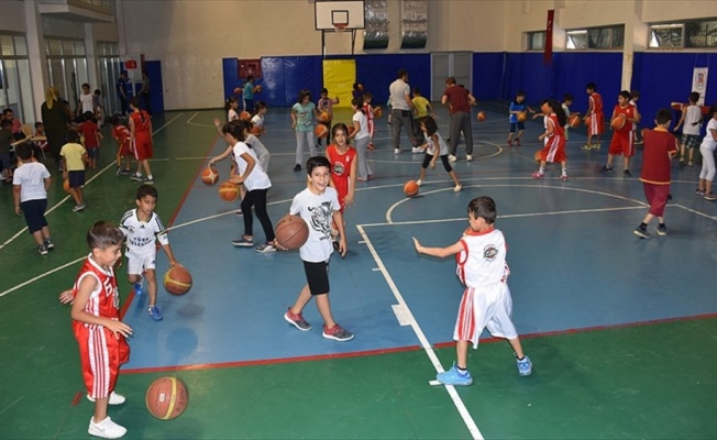 Huzur, Şırnaklı çocuk ve gençleri sporla buluşturdu