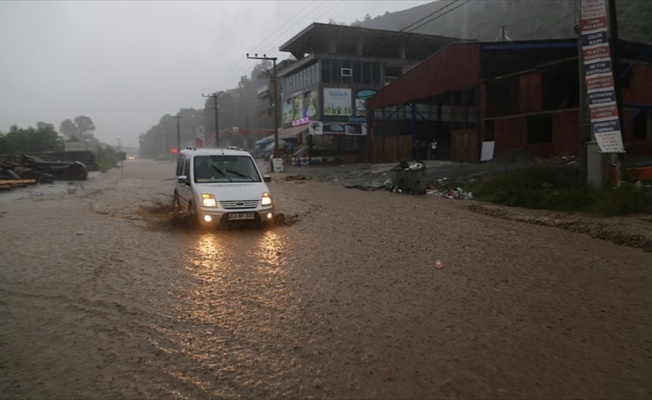 Doğu Karadeniz'de sel ve taşkın uyarısı