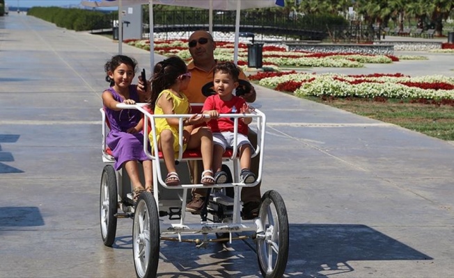 İstanbullu 'aile bisikleti'ni beğendi
