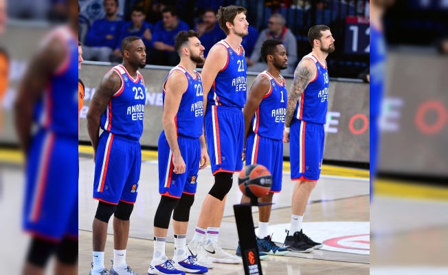 Anadolu Efes Barcelona deplasmanında