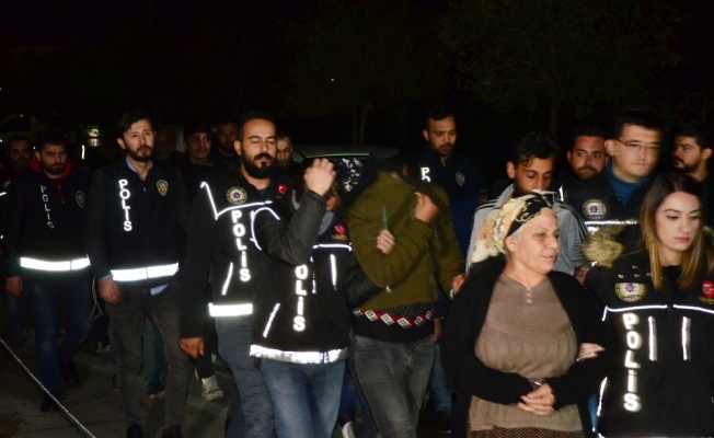 Adana merkezli "torbacı" operasyonu: 18 gözaltı