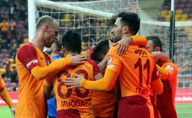 Cimbom farklı turladı