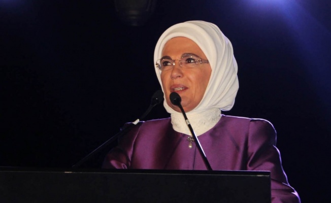 Emine Erdoğan gençlere seslendi