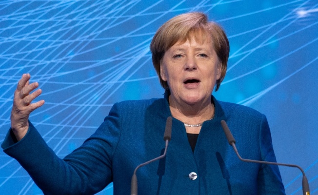 Merkel’den "AB Ordusu" açıklaması