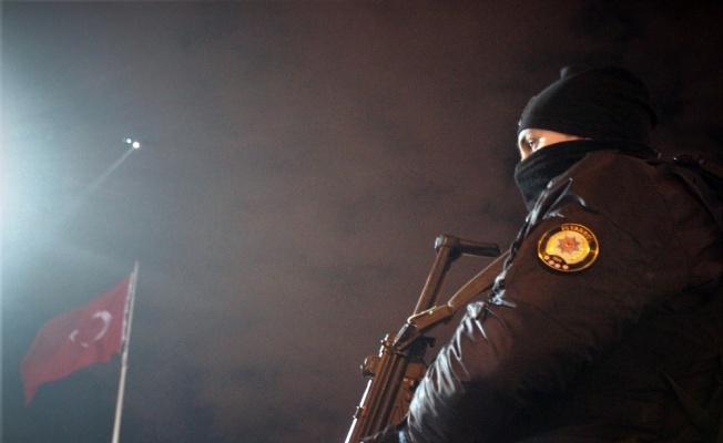 Polis Taksim Meydanı’nda kuş uçurtmadı