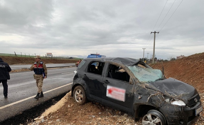 Adıyaman’da otomobil takla attı: 8 yaralı