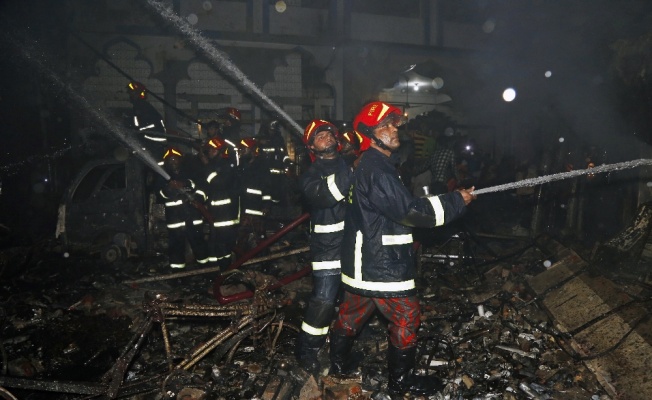 Bangladeş’te yangın faciası: 70 ölü, 50 yaralı