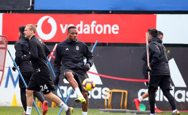 Beşiktaş’ta derbi hazırlıkları tam hız devam ediyor