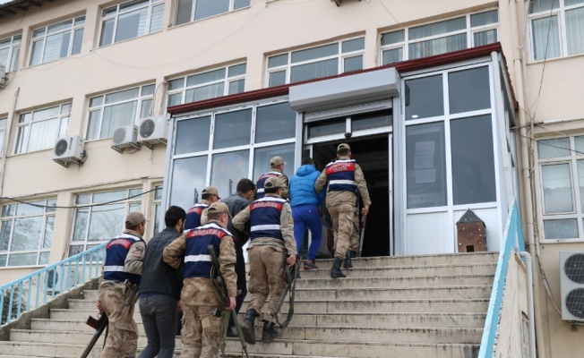 Bombalı eylem hazırlığındaki 3 terörist yakalandı