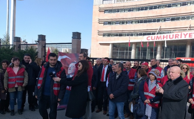 CHP’li muhalifler Genel Merkez’e geldi