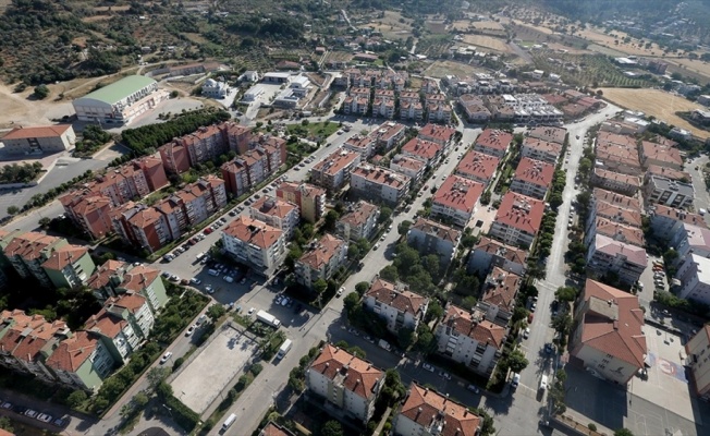 Faizlerdeki yükseliş konut kredi ve satışını frenledi