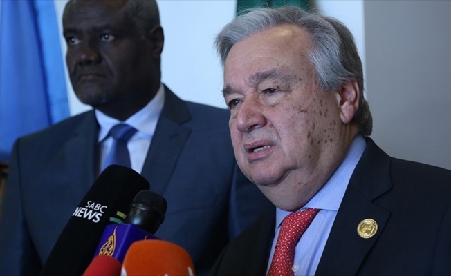 Guterres mültecilere kapılarını kapatanlara Afrika'yı hatırlattı