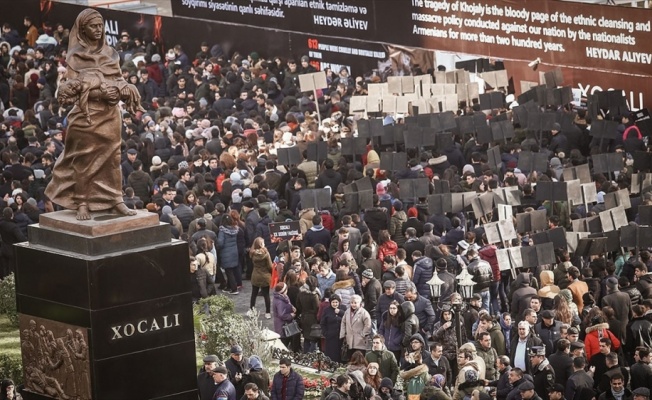 Hocalı kurbanları Ana Feryadı Anıtı'nda anıldı