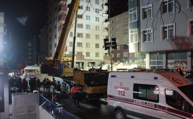 Kartal Belediyesi’nden çöken bina ile ilgili açıklama