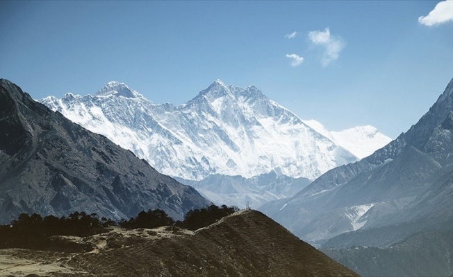 Küresel ısınma Himalaya buzullarını eritecek