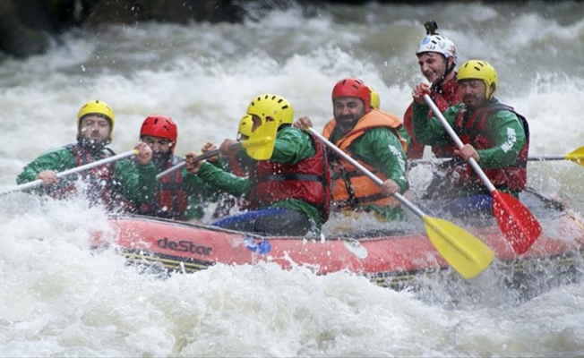 Melen Çayı'nda rafting sezonu açıldı