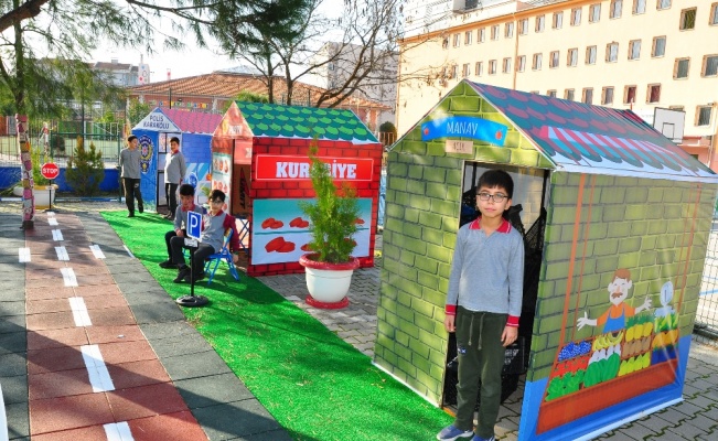 Minik öğrenciler ‘Hayat Oyunu’yla hayata hazırlanıyor