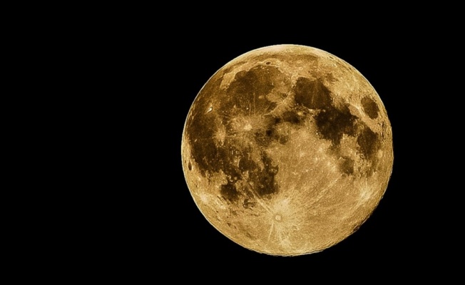 NASA Ay'da su üretmenin formülünü buldu