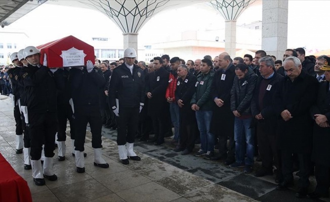 Şehit polis memuru Çelik son yolculuğuna uğurlandı