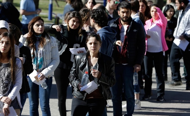 Sınav öncesi kimliğini kaybedene 'Geçici Kimlik Belgesi' verilecek