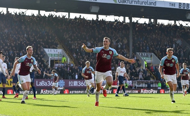 Tottenham şampiyonluk yarışında yara aldı