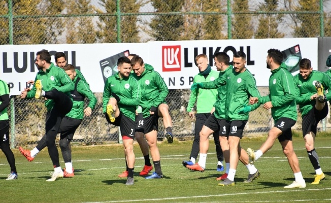 Atiker Konyaspor’da Göztepe mesaisi devam etti