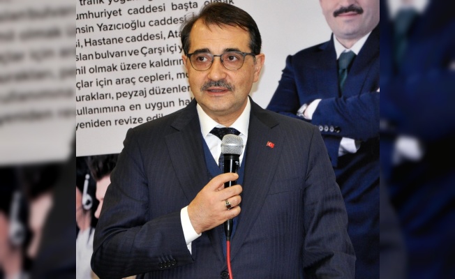 Bakan: İthal kömür ve doğalgazlı santrale izin yok