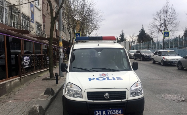 Bayrampaşa’da alacak verecek kavgası: 1 yaralı