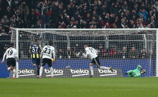 Beşiktaş&#039;ın santrforları deplasmanda kayıp