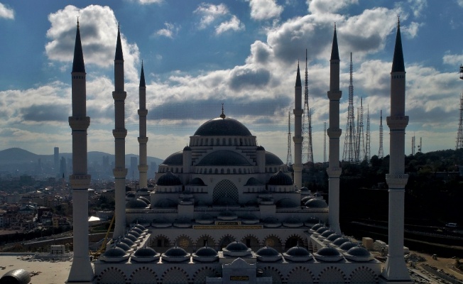 Çamlıca Camii Regaip Gecesi ibadete açılacak