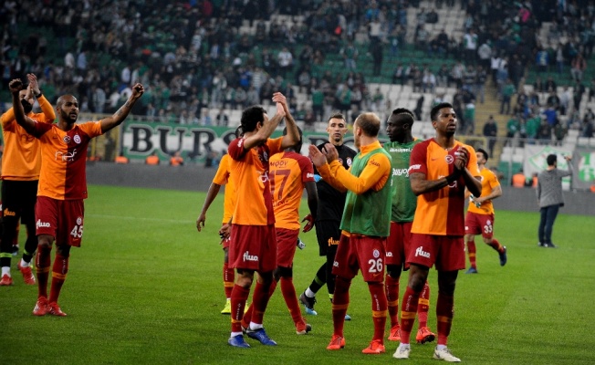 Galatasaray, Başakşehir’in puan kaybetmesini affetmedi