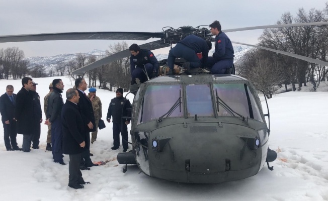 "Helikopterdeki 2’si pilot 13 personel tahliye edildi"