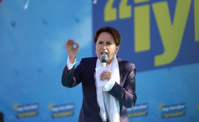 İYİ Parti Genel Başkanı Akşener Mersin’de konuştu