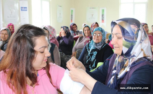 Kırsal bölgelerdeki kadınlara sağlık eğitimi