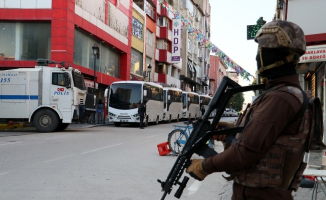 "Paralel mahkeme" kurup PKK’ya para aktarmışlar