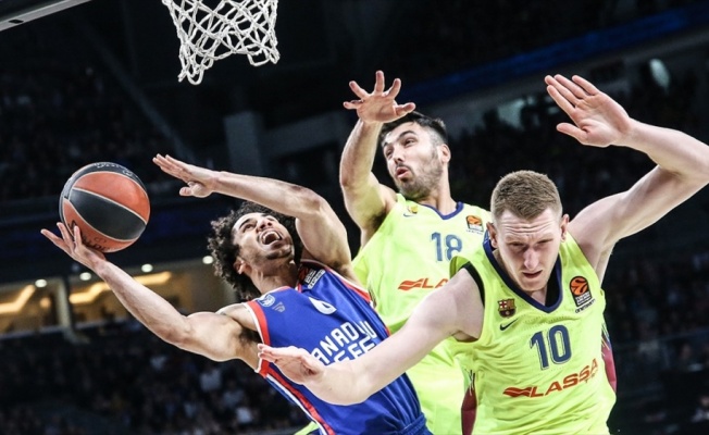 Anadolu Efes İspanya'da avantaj peşinde