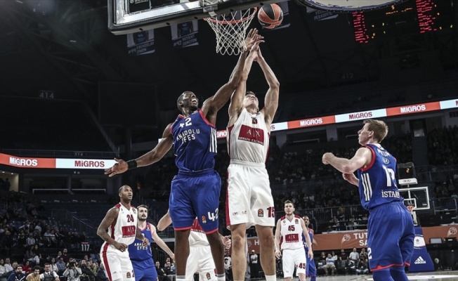 Anadolu Efes'in son hafta konuğu Olimpia Milan