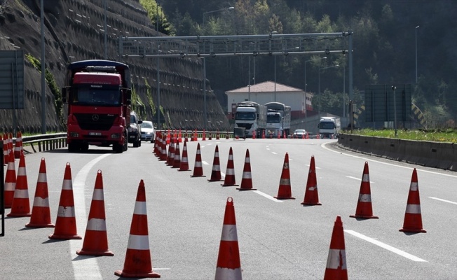 Anadolu Otoyolu'nda bakım çalışması başladı