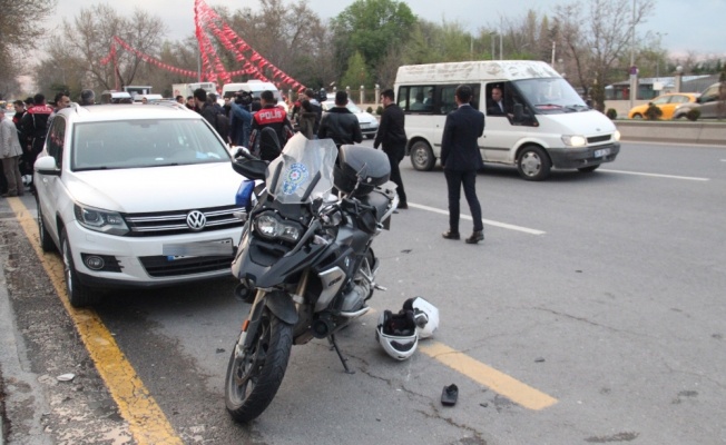 Başkent’te Yunus ekibi kaza yaptı: 1 polis yaralı