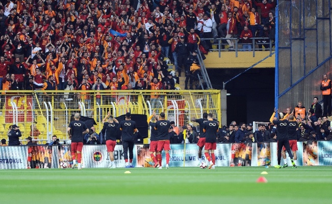 Galatasaraylı futbolcular, Can Bartu’yu unutmadı