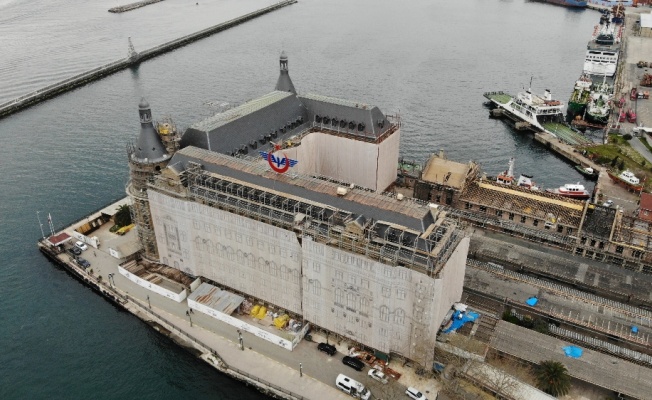 Haydarpaşa Garı’nda son durum havadan görüntülendi