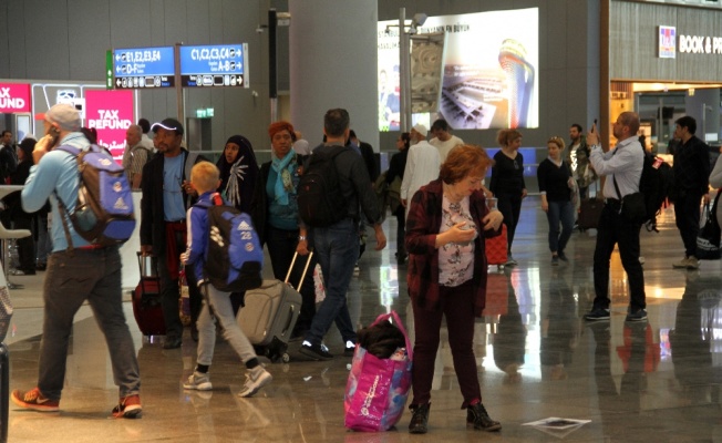 İstanbul Havalimanı görkemiyle fotoğraf karelerini süslüyor