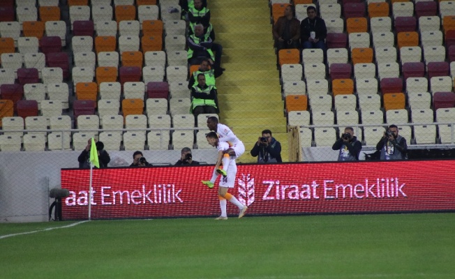 Martin Linnes, 100. maçında gol attı