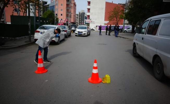 Pendik’te kahvehaneyi silahla taradılar