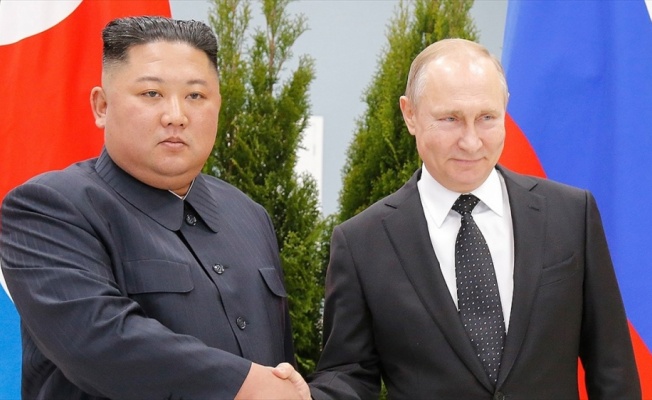 Putin ile Kuzey Kore lideri Kim bir araya geldi