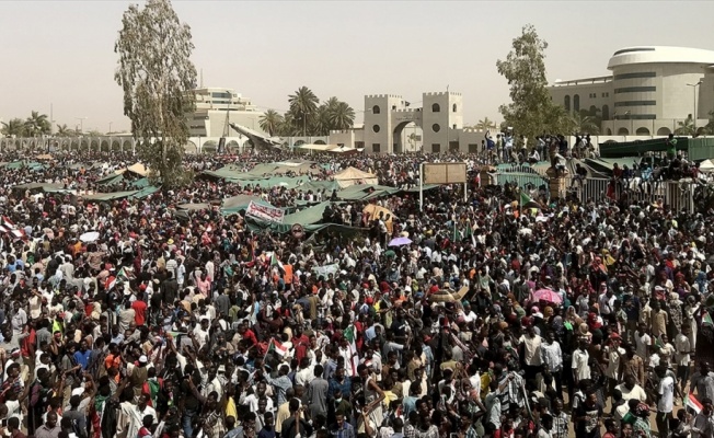 Sudan İstihbarat Başkanı Salah Kuş istifa etti