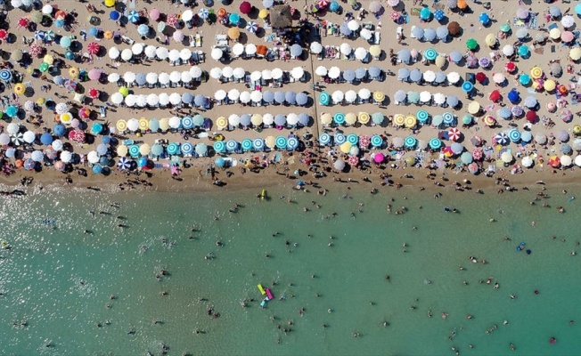 Yoğun talep turizmde kampanyaları iptal ettirdi, fiyatlar arttı