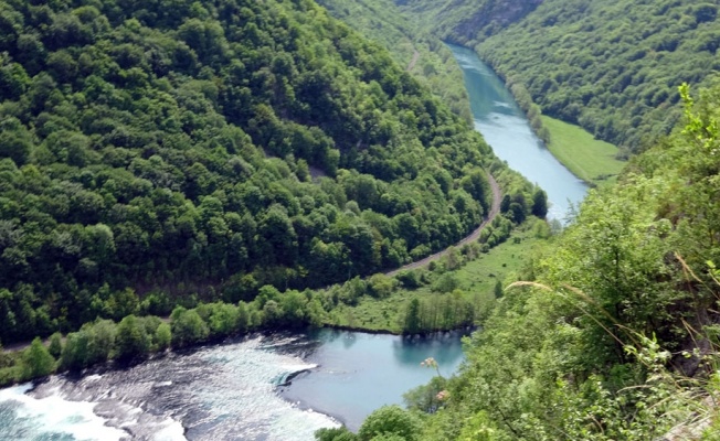 Bosna-Hersek’te ilkbahar güzelliği