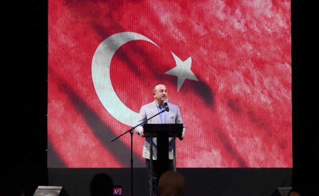 Dışişleri Bakanı Çavuşoğlu, şehit yakınlarıyla iftarda bir araya geldi